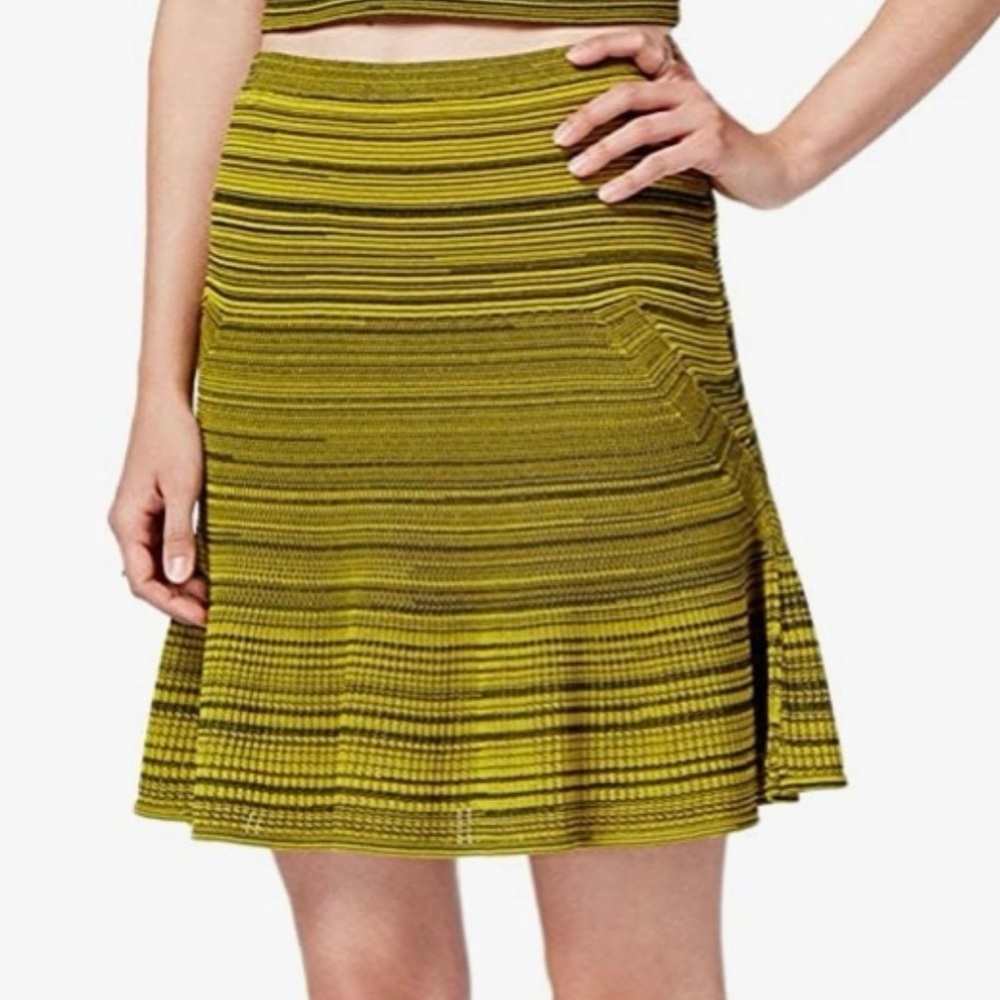 Like new Rachel Roy large yellow black mini skirt women’s Large